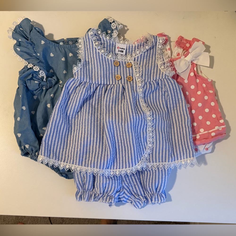 Great Condition! Set of 3 Baby Outfits, 3-6 Months